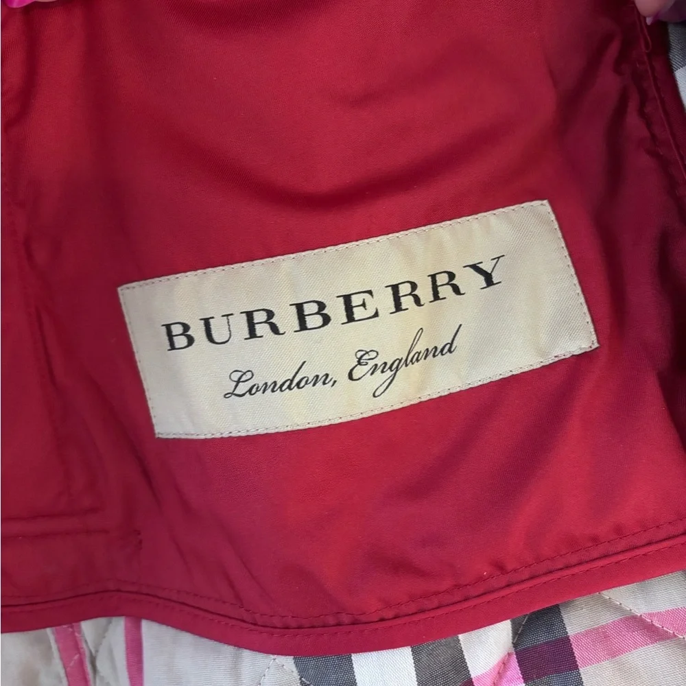 Burberry Quilted Jacket - Picture 5 of 11